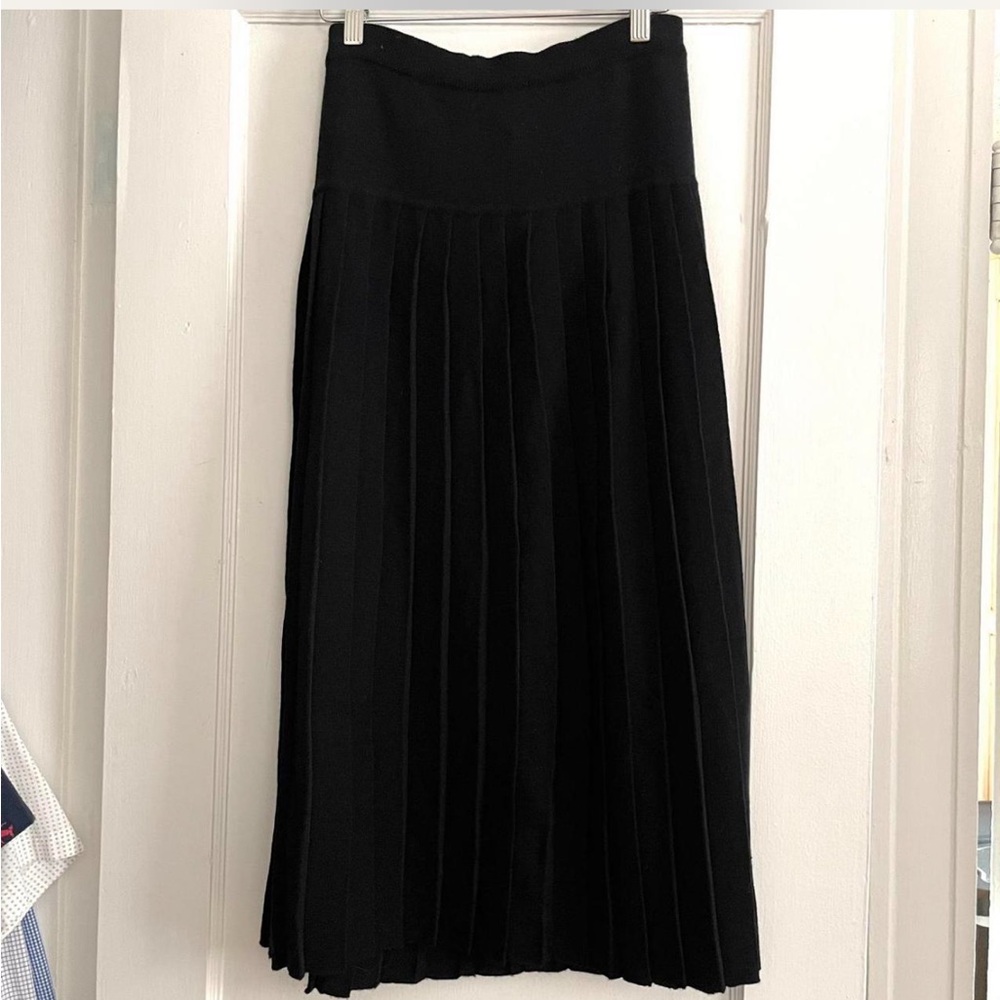 Wool skirt